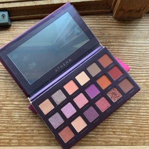 💰3/$30💰🎉HP🎉 New Athena Palette Bad Habit Beauty